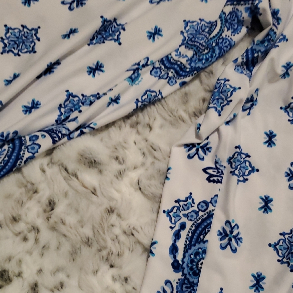 Vince Camuto Blue and White Maxi Wide Leg Jumpsuit - Picture 7 of 9